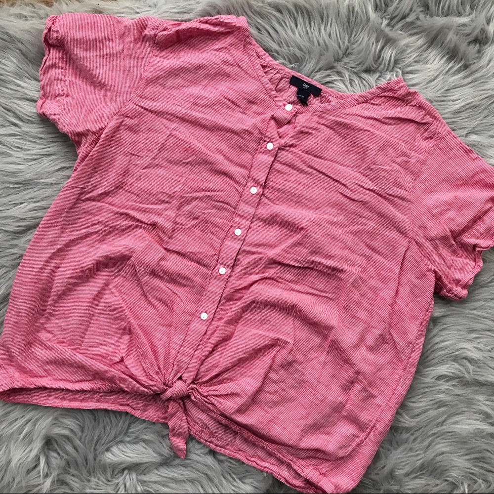Gap XL top.
